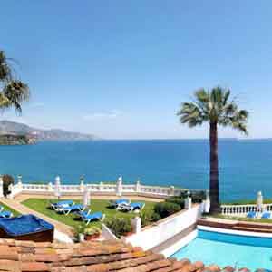 Das Hotel Paraiso del Mar am Strand von Nerja Hotel Nerja: Paraiso del Mar